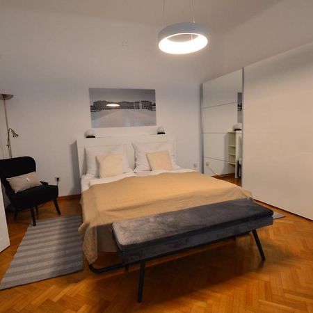 Apartment Penzing Vienna Luaran gambar