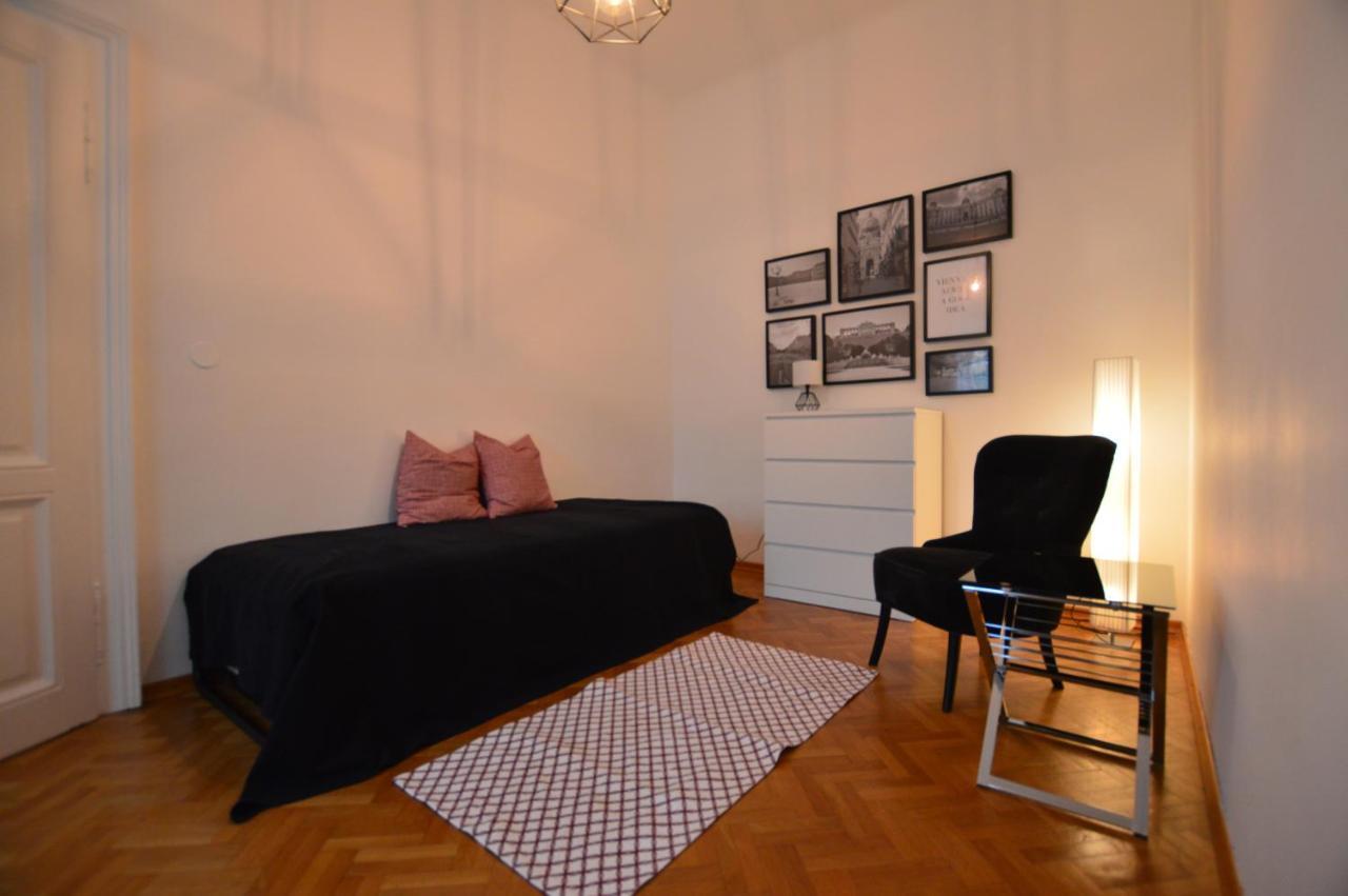 Apartment Penzing Vienna Luaran gambar