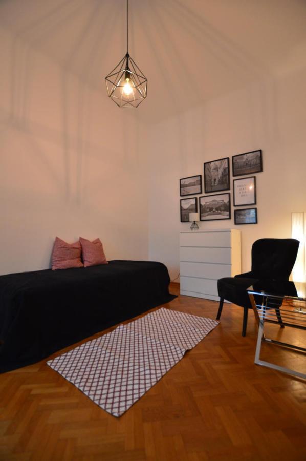 Apartment Penzing Vienna Luaran gambar