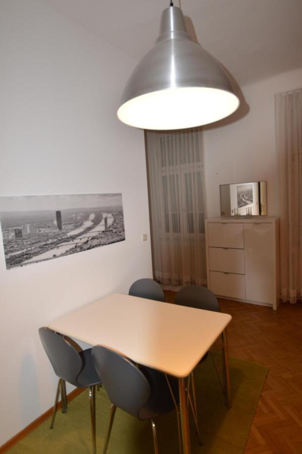 Apartment Penzing Vienna Luaran gambar